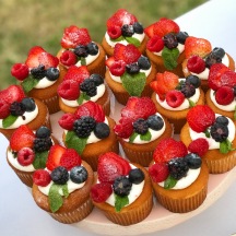 Fresh Fruit Cupcakes