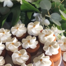 Petal Buttercream Cupcakes