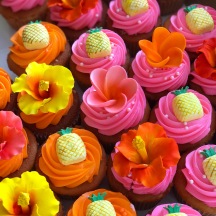 Pineapples and Flower Cupcakes