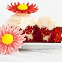 Red Velvet Cupcake w/ Cream Cheese Filling
