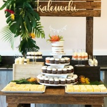 Tropical Dessert Table 1