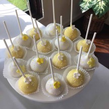 Yellow Cake Pops