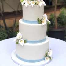 Buttercream with Calla Lillies