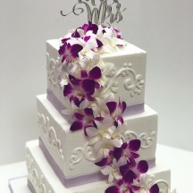Square Buttercream Piping and Orchids