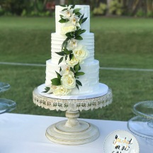 Texture Buttercream with Fresh Flowers